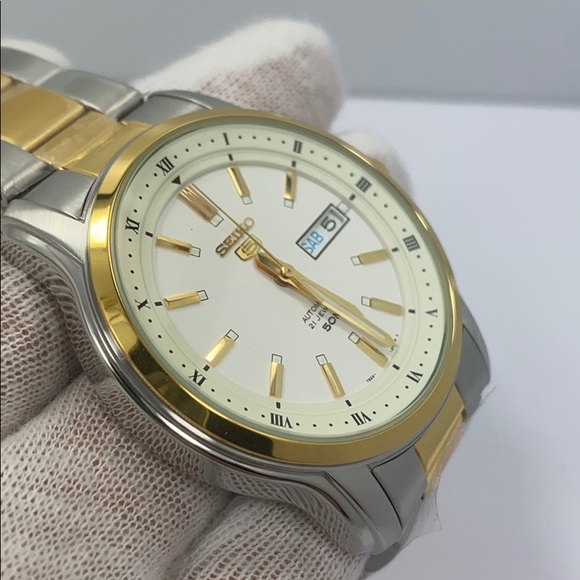 Seiko gold tone automatic day date watch SNKP14K1 - Picture 2 of 6